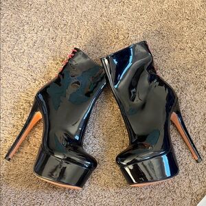 Only Maker Black Patent Leather Platform Ankle Boots. Size 7